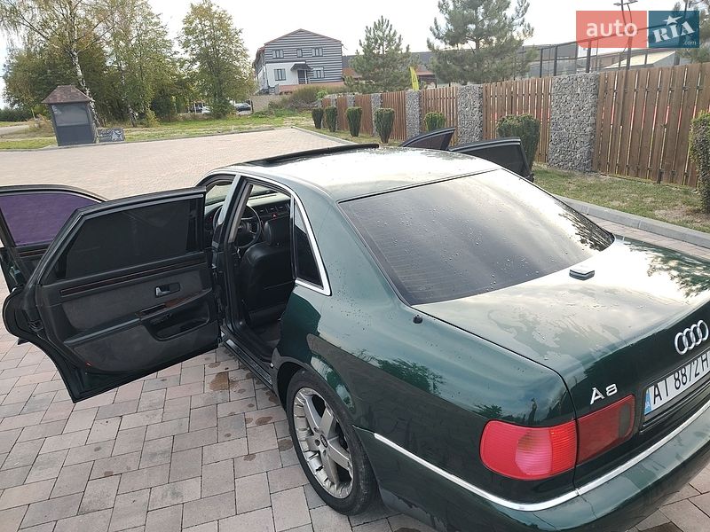 Седан Audi A8 2000 в Івано-Франківську