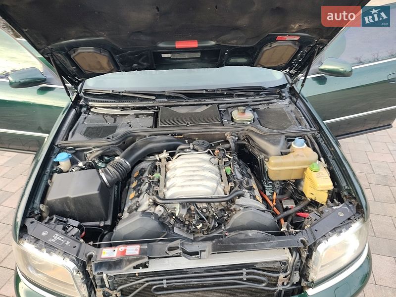 Седан Audi A8 2000 в Івано-Франківську