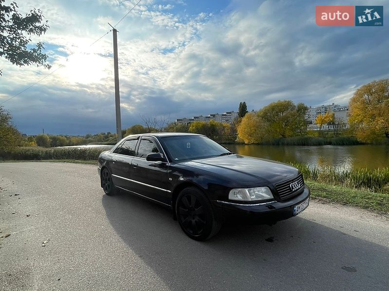 Седан Audi A8 2001 в Белой Церкви
