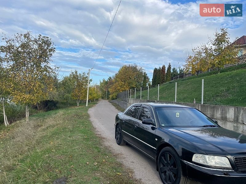 Седан Audi A8 2001 в Белой Церкви