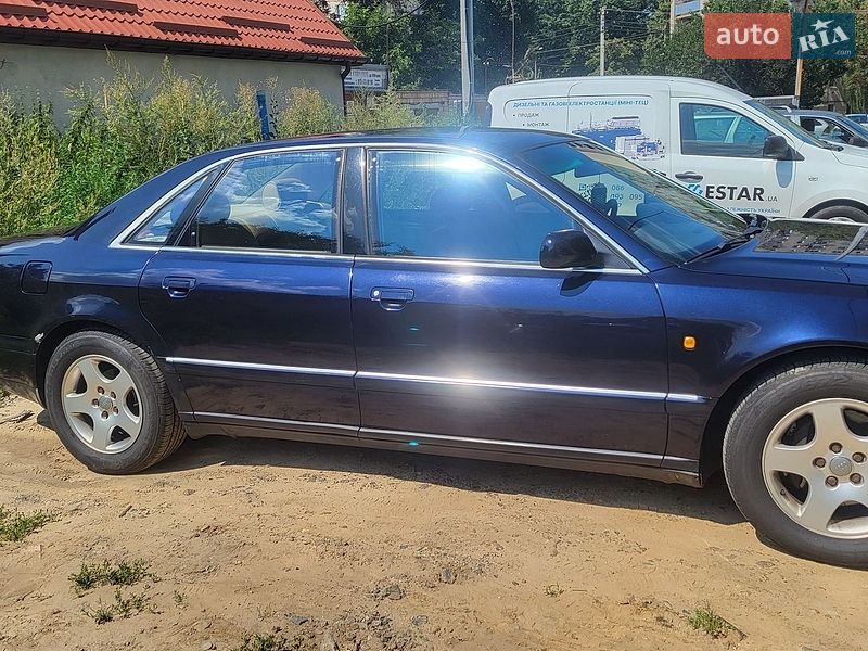Седан Audi A8 1998 в Броварах