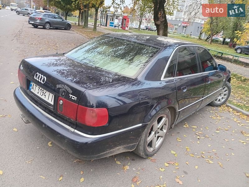 Седан Audi A8 1999 в Калуше