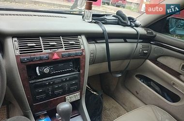 Седан Audi A8 1999 в Калуше