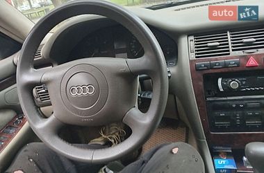 Седан Audi A8 1999 в Калуше