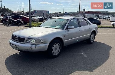 Седан Audi A8 1997 в Києві