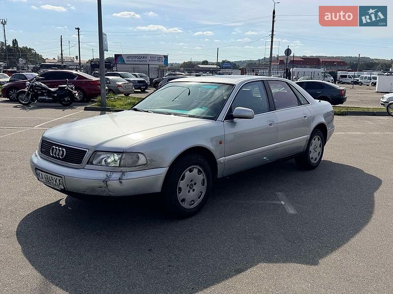 Седан Audi A8 1997 в Києві