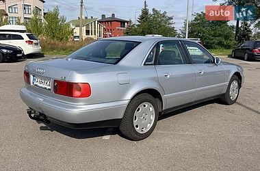 Седан Audi A8 1997 в Києві