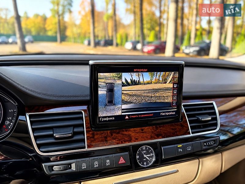 Седан Audi A8 2013 в Харькове