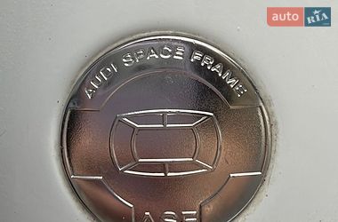 Седан Audi A8 2008 в Жовтих Водах