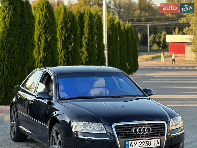 Audi A8 2003