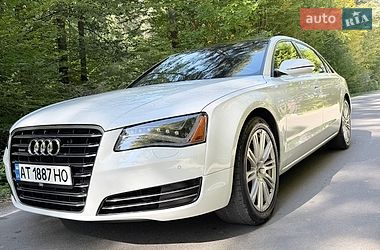 Седан Audi A8 2013 в Ивано-Франковске