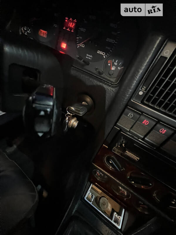 Купе Audi Coupe 1993 в Чернигове