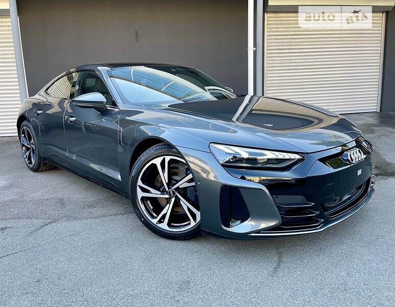 Лифтбек Audi e-tron GT 2022 в Киеве