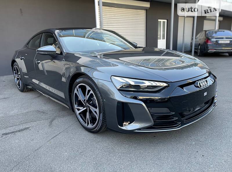 Лифтбек Audi e-tron GT 2022 в Киеве