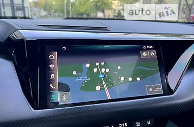 Ліфтбек Audi e-tron GT 2022 в 