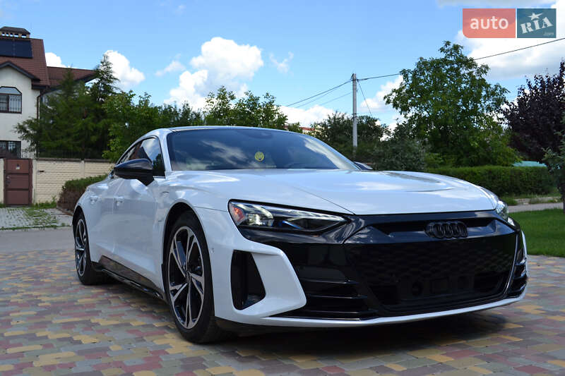 Лифтбек Audi e-tron GT 2023 в Харькове