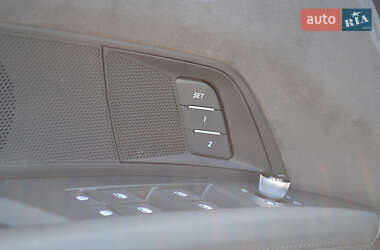 Лифтбек Audi e-tron GT 2023 в 