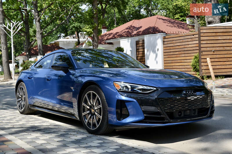 Лифтбек Audi e-tron GT 2023 в Киеве