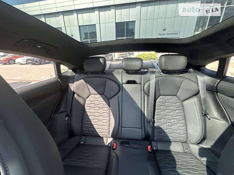 Лифтбек Audi e-tron GT 2022 в Киеве