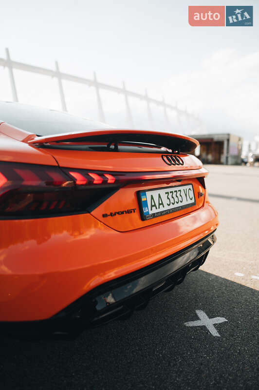 Ліфтбек Audi e-tron GT 2021 в Львові