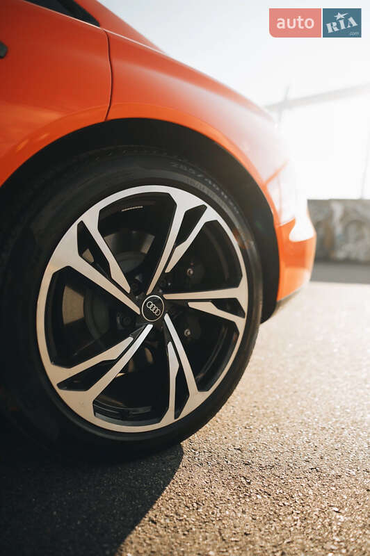 Ліфтбек Audi e-tron GT 2021 в Львові