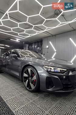 Лифтбек Audi e-tron GT 2022 в Киеве