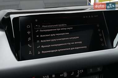 Лифтбек Audi e-tron GT 2021 в 