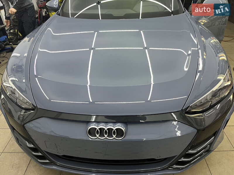 Ліфтбек Audi e-tron GT 2022 в Дніпрі