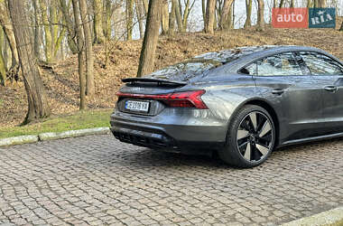 Лифтбек Audi e-tron GT 2021 в 