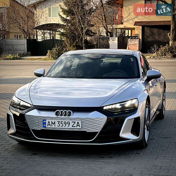 Лифтбек Audi e-tron GT 2022 в Житомире фото 5 Лифтбек Audi e-tron GT 2022 в Житомире