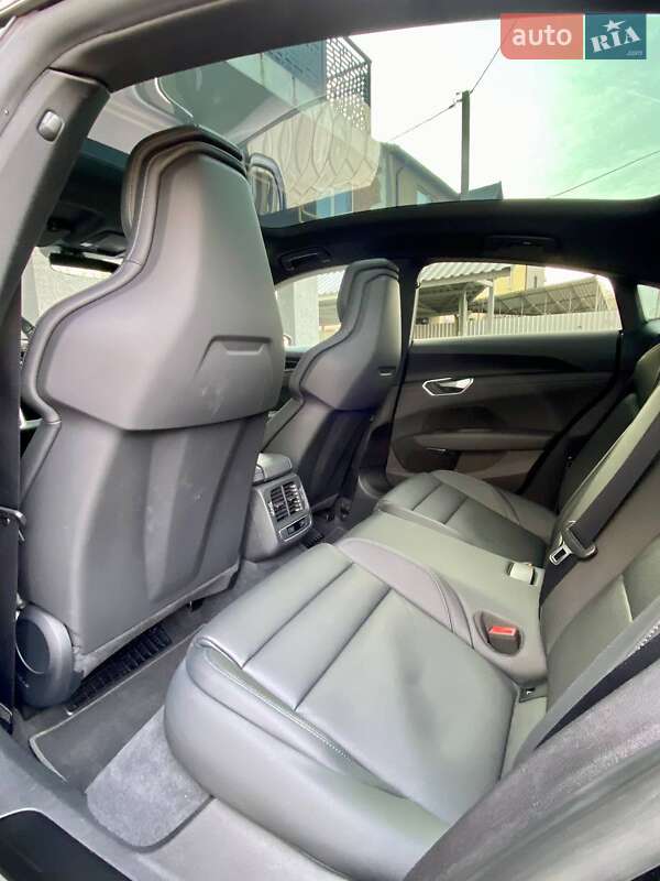 Лифтбек Audi e-tron GT 2022 в Василькове