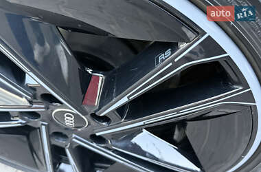 Ліфтбек Audi e-tron GT 2023 в 