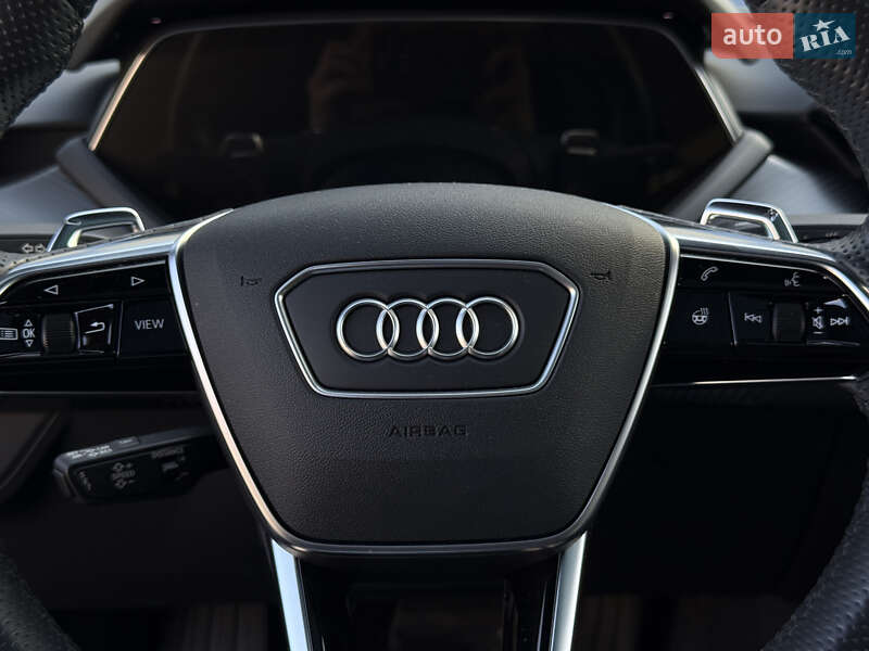 Лифтбек Audi e-tron GT 2021 в Киеве