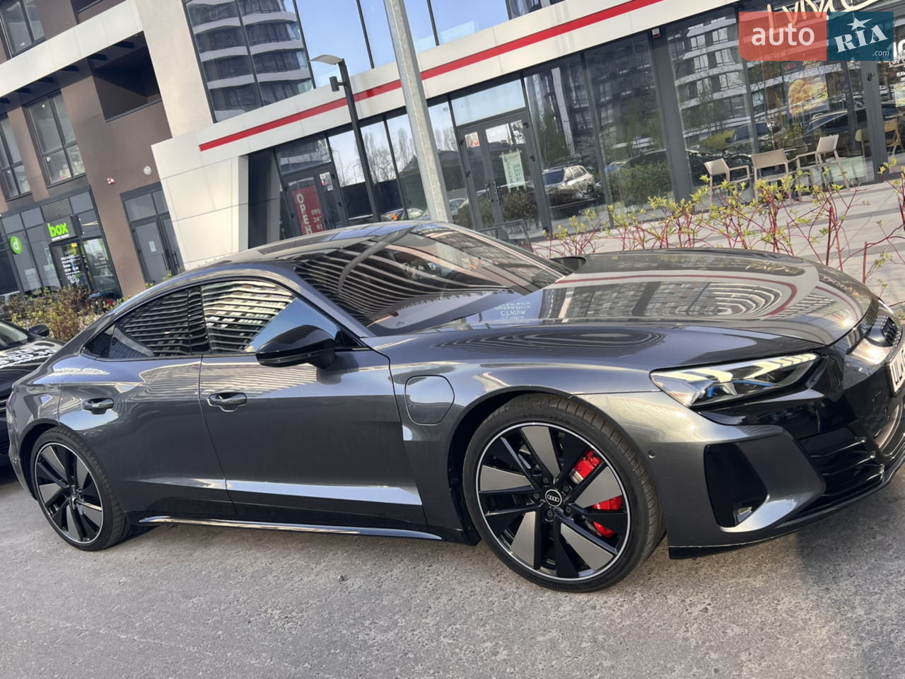 2021 Audi e-tron GT - мініатюра 22
