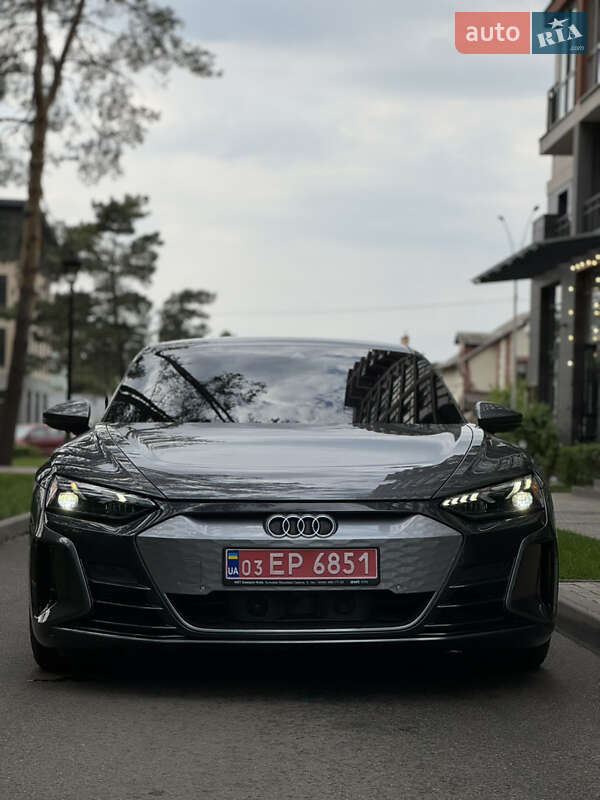 Лифтбек Audi e-tron GT 2022 в Киеве фото 2 Лифтбек Audi e-tron GT 2022 в Киеве