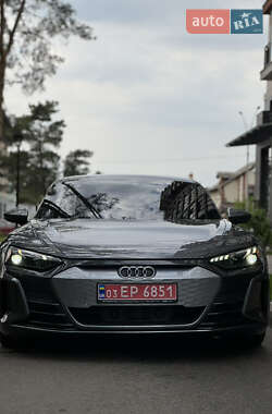 Ліфтбек Audi e-tron GT 2022 в 