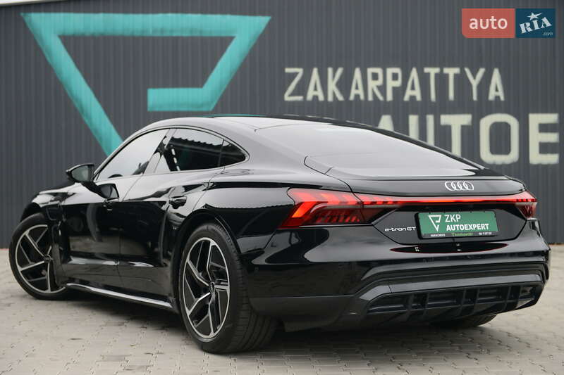 Лифтбек Audi e-tron GT 2021 в Мукачево