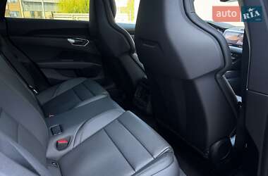 Лифтбек Audi e-tron GT 2022 в 