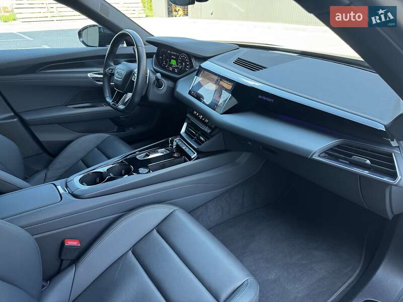 Лифтбек Audi e-tron GT 2022 в Черновцах
