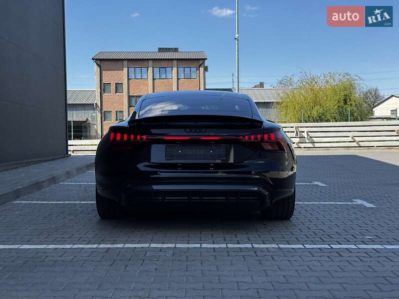 Лифтбек Audi e-tron GT 2022 в Черновцах
