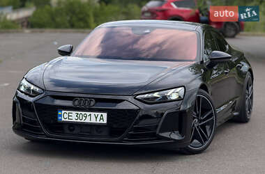 Лифтбек Audi e-tron GT 2023 в 