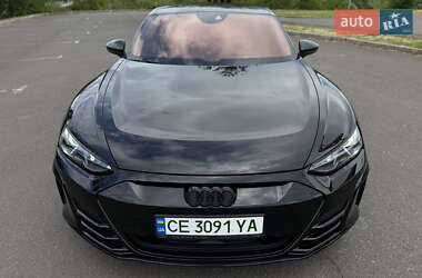 Лифтбек Audi e-tron GT 2023 в 