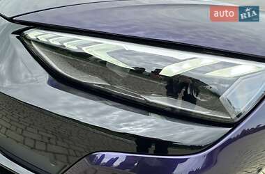 Лифтбек Audi e-tron GT 2024 в 