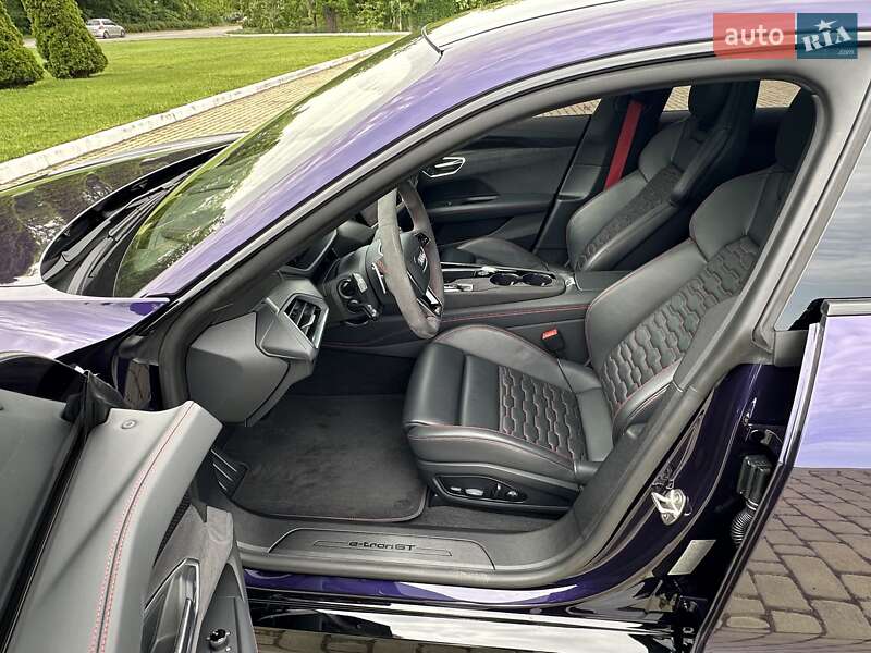 Лифтбек Audi e-tron GT 2024 в Одессе