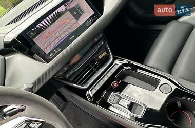 Лифтбек Audi e-tron GT 2024 в 