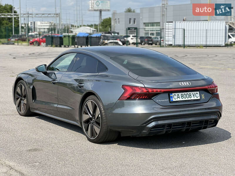 Лифтбек Audi e-tron GT 2021 в Киеве
