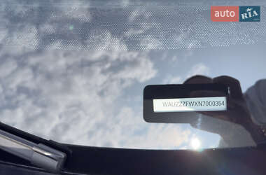 Лифтбек Audi e-tron GT 2021 в 