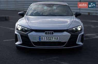 Лифтбек Audi e-tron GT 2021 в 