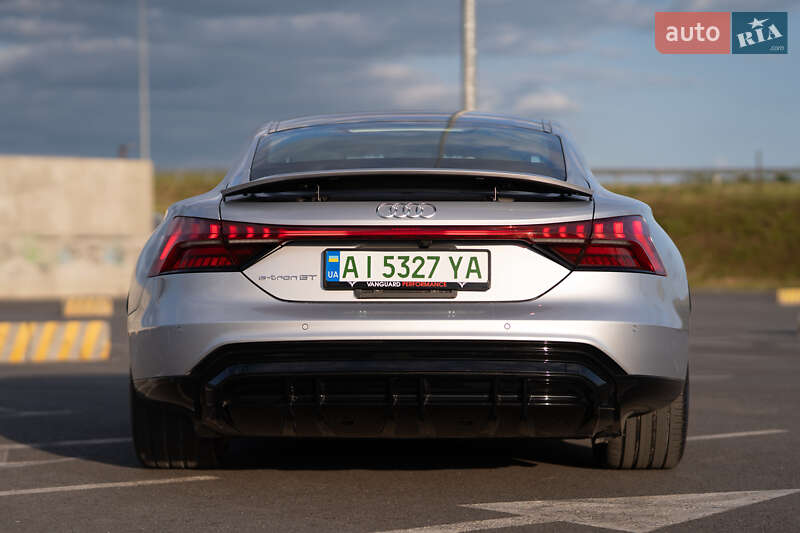 Лифтбек Audi e-tron GT 2021 в Львове