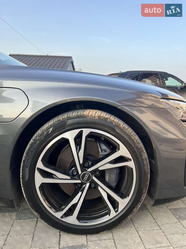 Ліфтбек Audi e-tron GT 2021 в Львові фото 16 Ліфтбек Audi e-tron GT 2021 в Львові